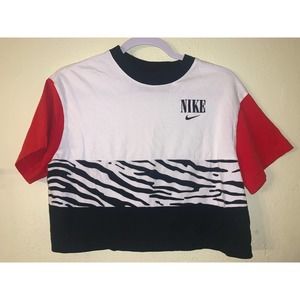Nike Women’s Crop Top Size Small